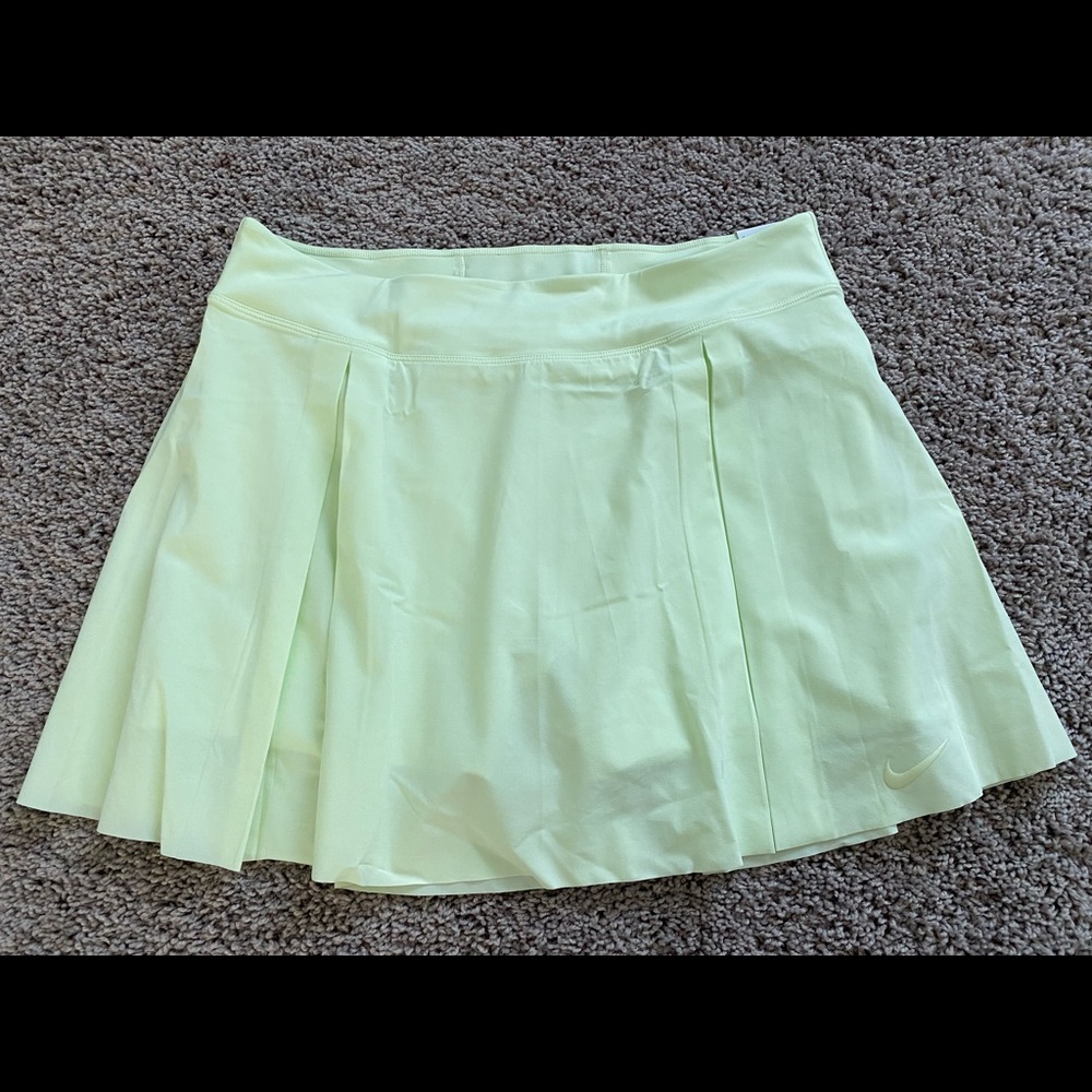 New Womens Nike Golf Skort XL XLarge NWT Lime Green MSRP $70 DD3735-348
